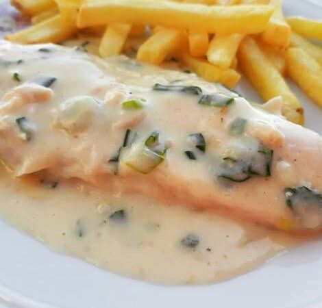 pollo al verdeo con papas fritas